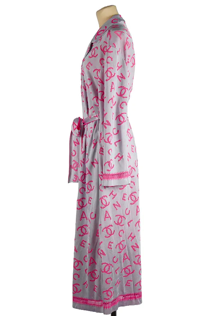Kimono-Strickjacke Chanel rosa, Seitenansicht, gebraucht