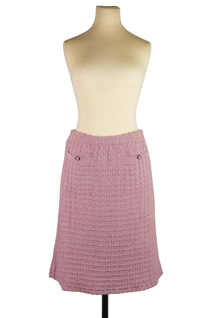 Falda Chanel Maille Rose de Karl Lagerfeld, vista frontal, usada