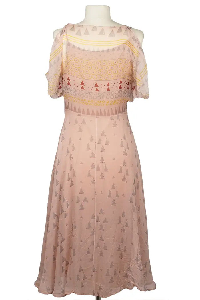 Vestido Valentino de gasa con estampado geométrico, seminuevo, vista posterior