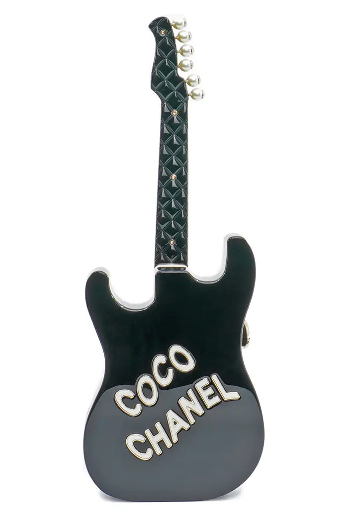 Clutch Chanel colección guitarra 24A Métiers d'Art, artículo usado, zoom en la parte posterior