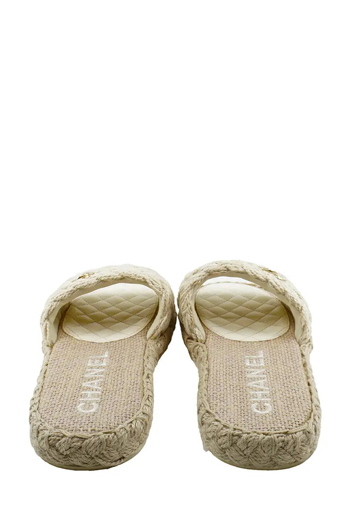Chanel alpargatas de rafia, logo CC, segunda mano, vista superior