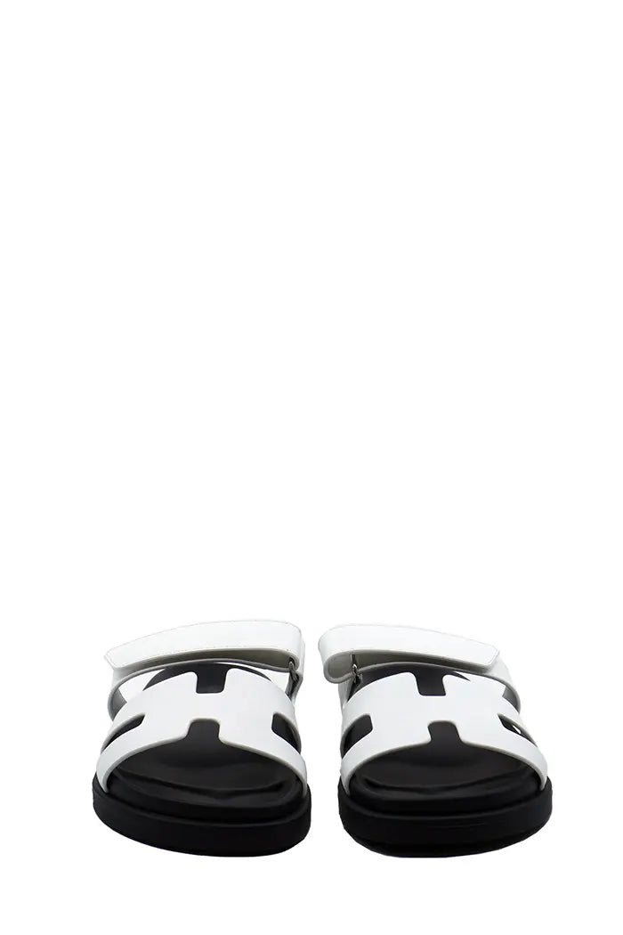 Hermès Chypre white leather sandals, front view. New, used.