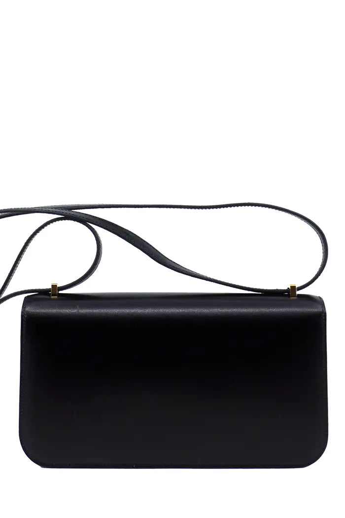 Used Constance Box Noir Hermès bag, in very good condition. Back view.
