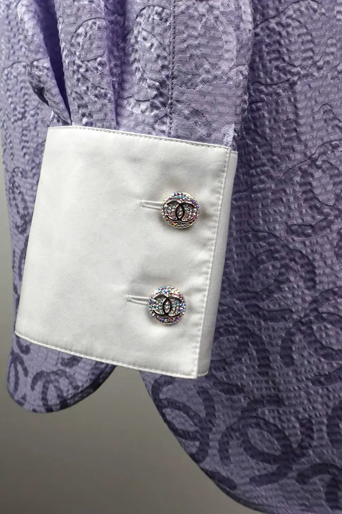 Chanel preloved Tunika - Detail des Bündchens aus 100% Baumwolle und der Tunika aus 100% Seide