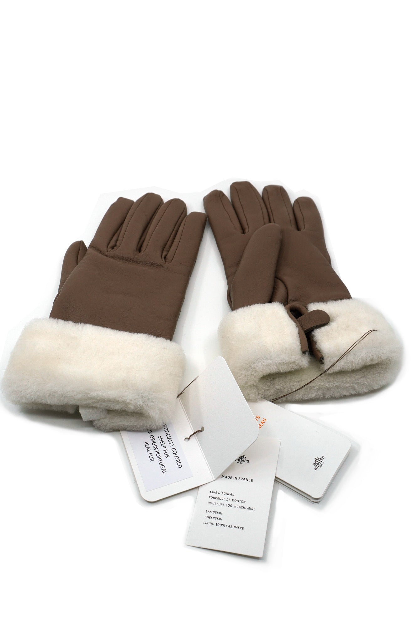 Hermes Filled Lambskin Leather Gloves, item preloved, zoom on the stuffed collar
