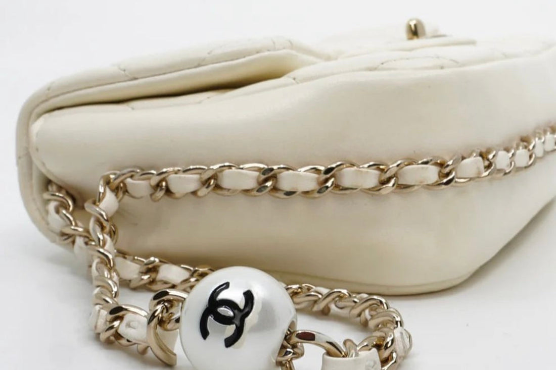 Sac Chanel certifié authentique par Reench – contrôle rigoureux réalisé par des experts et non par algorithme