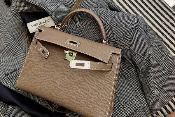 Die Kelly  Bag: eine Mode-Ikone