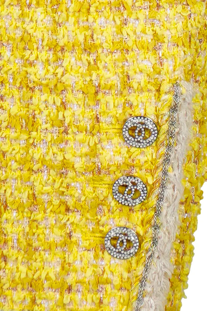 Chanel Jacket  in Yellow Tweed, pre-owned item, zoom on sleeves