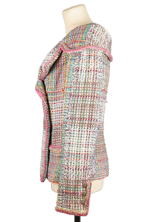 Chanel Chaqueta grande multicolor con cuello de tweed, vista lateral, de segunda mano