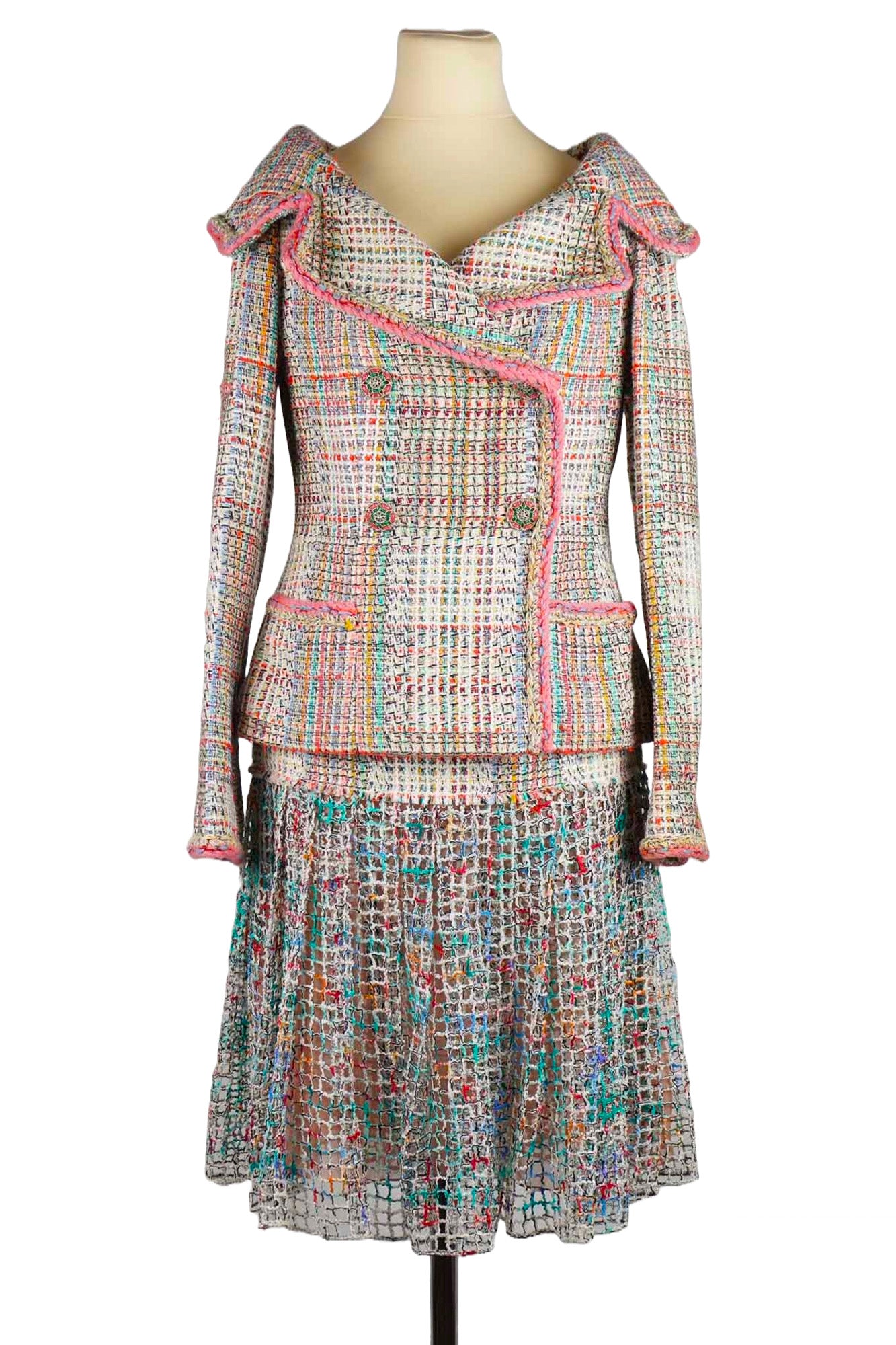 Chanel set of skirt and jacket, in a multicolor tweed. Reference 1000026 Reench.