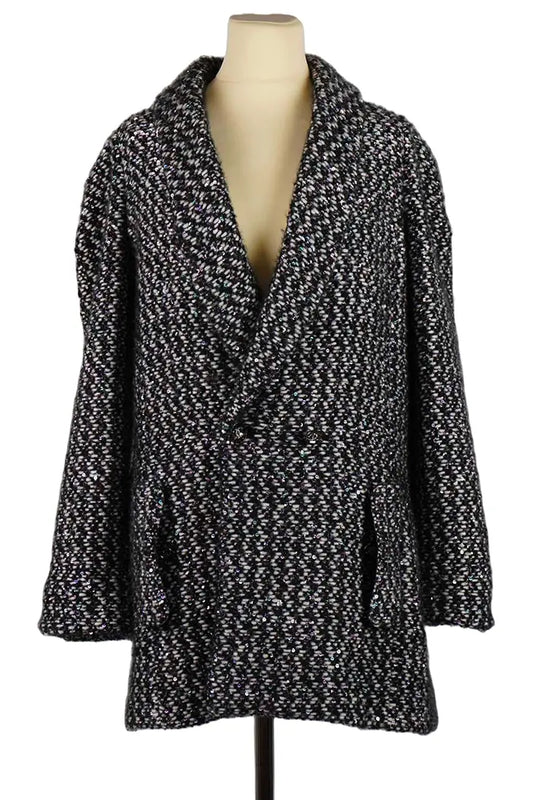 Chanel Black Tweed Short Coat, artículo de segunda mano, vista delantera