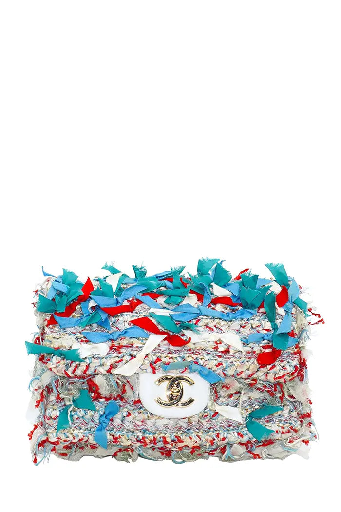 Chanel Classic Flap Paris-Cuba bag in leather and tweed, front with embroidered friezes in raffia, silk, tulle and emblematic gold clasp.