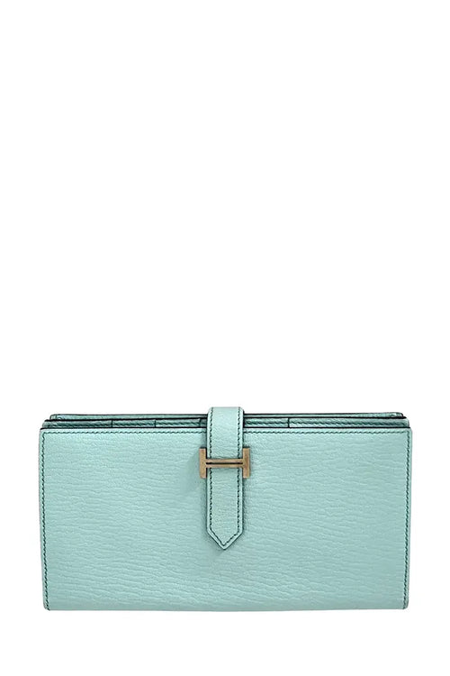 Cartera Béarn de cuero turquesa con hebilla en forma de H, artículo de segunda mano, vista frontal