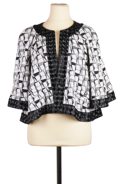 1000058 Black and white Chanel jacket, made of cotton, graphic. Reench preloved Paris.