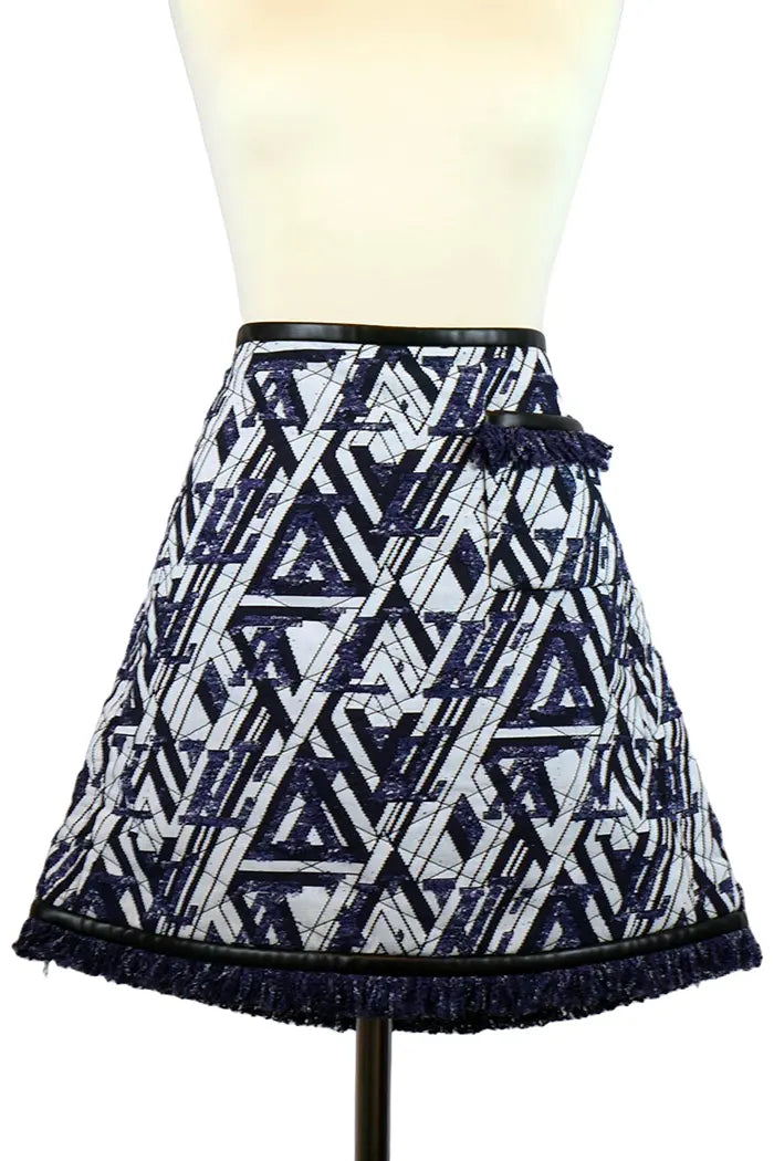 Louis Vuitton white and black cotton skirt, pre-owned item, front view