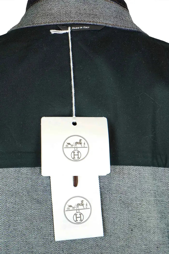 Hermès Icone au Carré Jeansjacke, gebrauchter Artikel, Zoom auf das Etikett