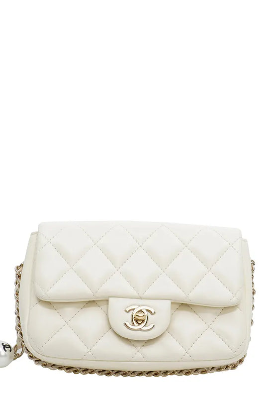 Sac Chanel 'My Precious' blanc en cuir d'agneau et finitions dorées, article d'occasion, vue de face