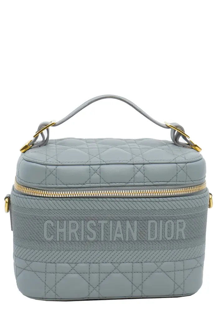 Dior Vanity Bag aus grauem Leder mit Cannage-Muster, gebrauchter Artikel, Vorderansicht