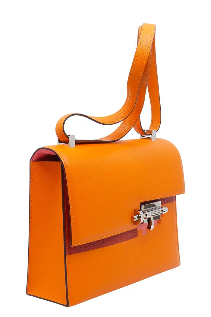 Hermes Verrou bag in orange Epsom leather, used item, 3/4 view