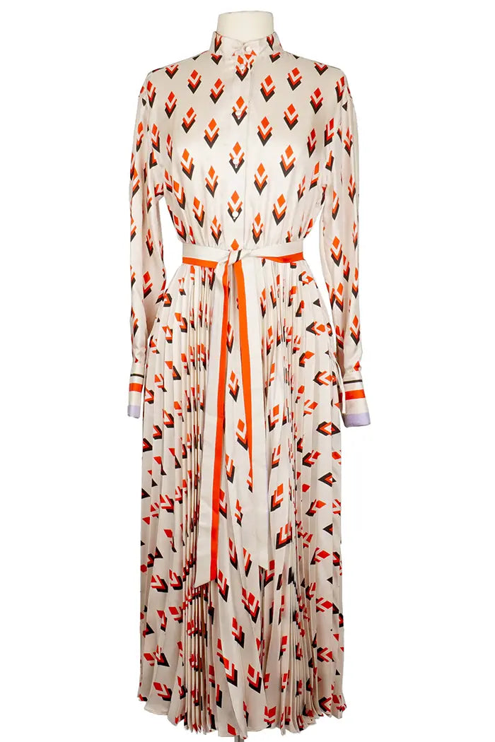 Vestido Valentino de seda plisada marfil, seminuevo, vista delantera