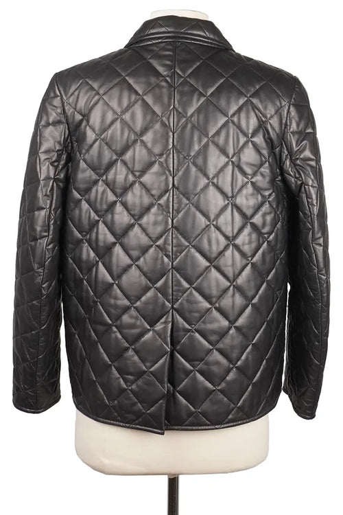 Chaqueta negra acolchada Prada de piel de cordero napa, artículo de segunda mano, vista posterior