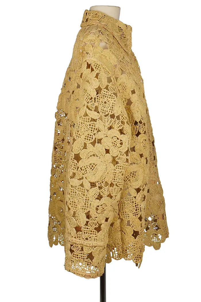 Chaqueta calada beige Valentino Garavani, artículo de segunda mano, vista lateral derecha
