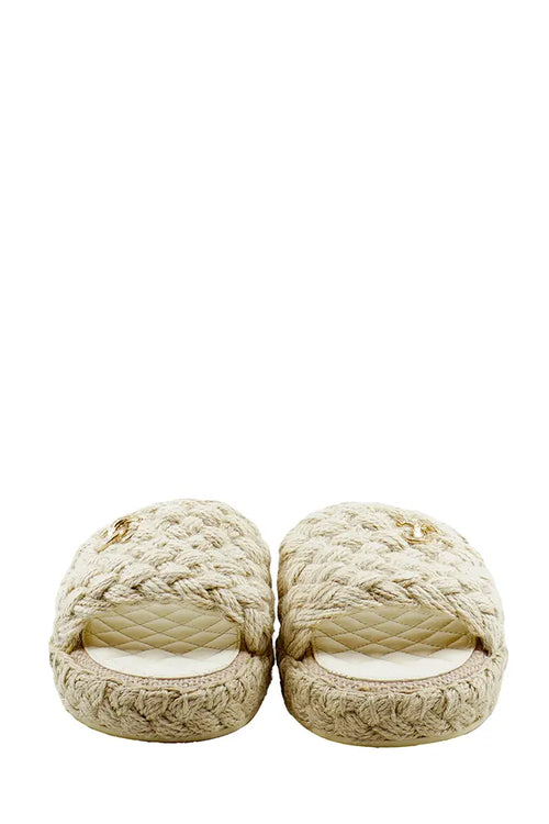 Chanel Espadrilles-Sandalen aus Bast, CC-Logo, gebrauchter Artikel, Vorderansicht
