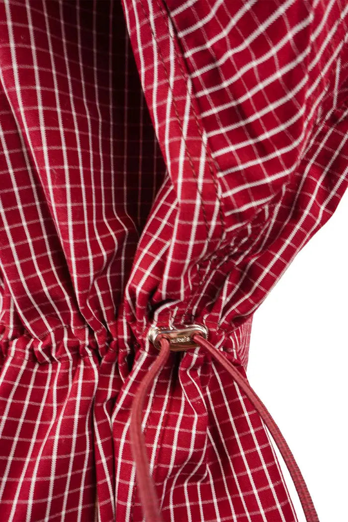 Sur-chemise Hermès 100 % coton, à carreaux rouges, article d'occasion, zoom sur la taille 
