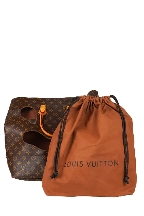Vue latérale de la pochette intérieur sortie du sac "With Hole" fermée avec son cordon de serrage, en très bon état. 