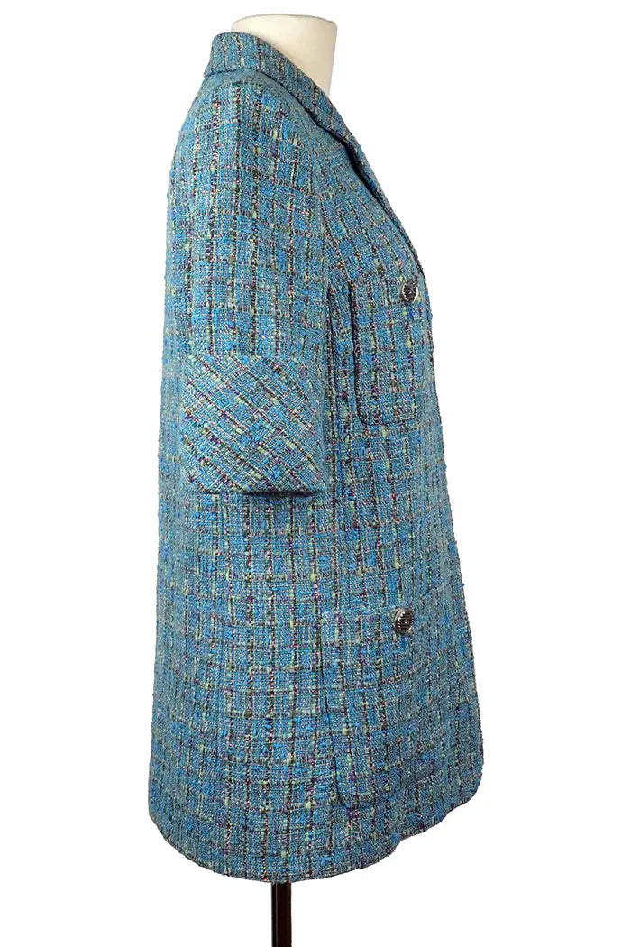Chanel tweed preloved, Data Center 2017 chaqueta azul verde con botones CC.