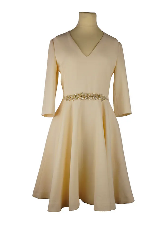 Robe Lanvin ivoire ornée de perles Taille 34FR