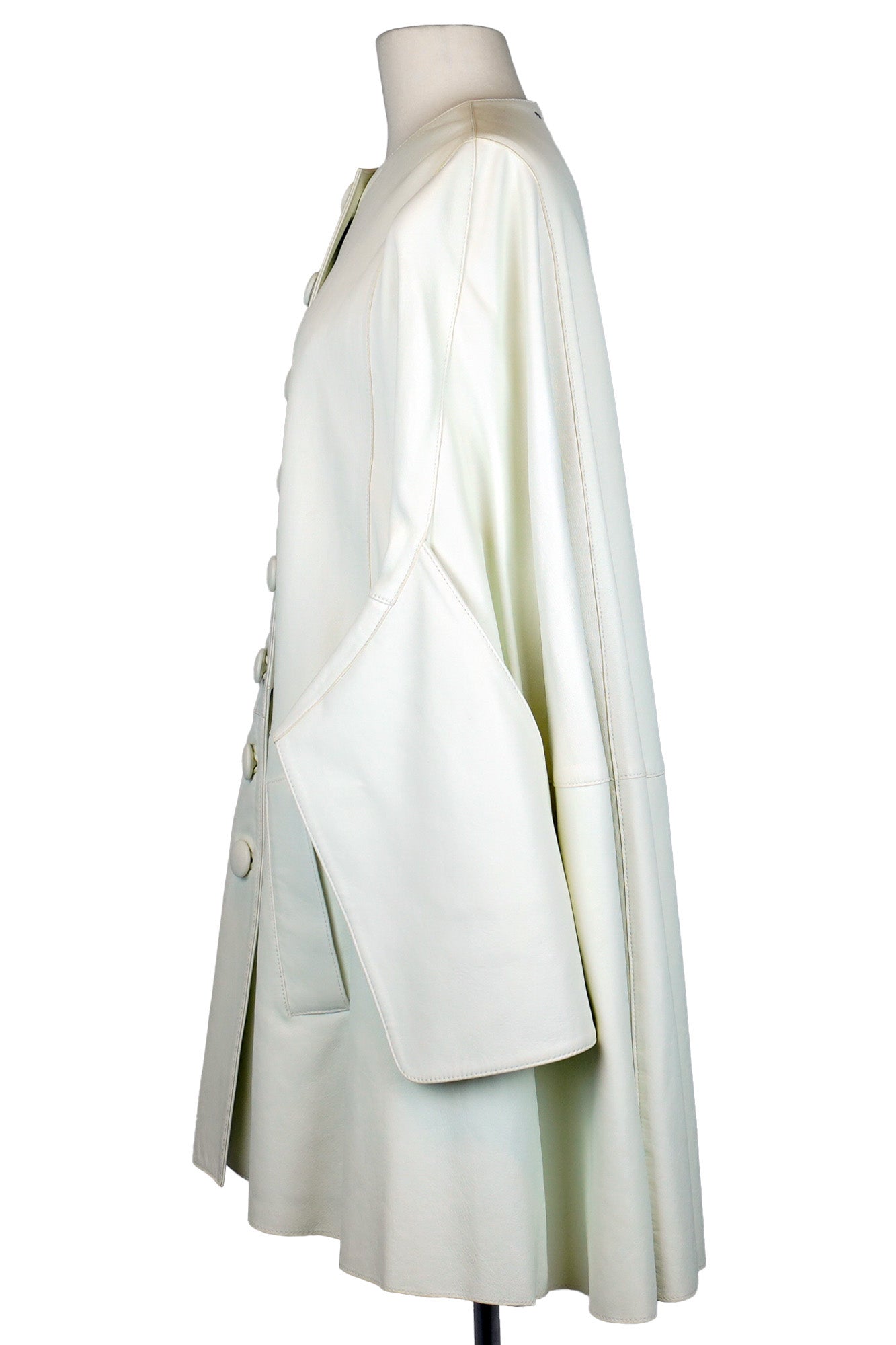 1000073 White leather Lanvin cape, Reench preloved, side view.