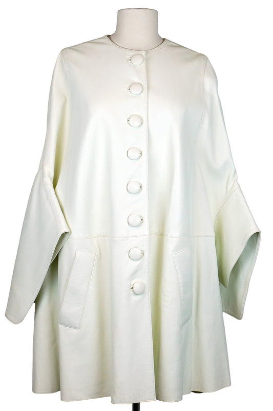 White Lanvin lambskin leather cape from the 2020 Collection. Reench preloved, ref. 1000073. Size 36 FR.